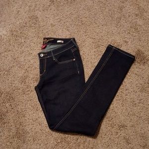 ⚘ARIZONA Jean Co. ~ Dark blue skinny jeans NWOT